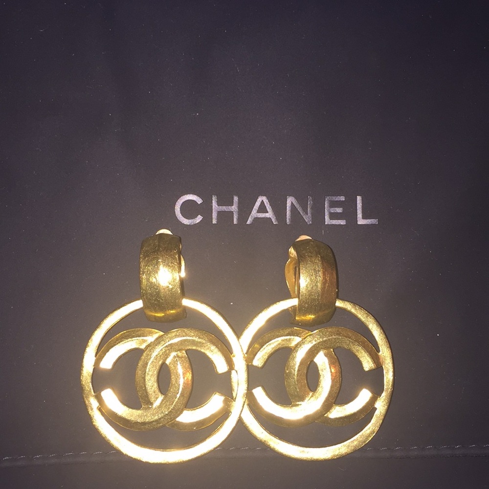Vintage Gold Chanel Dangle Earrings